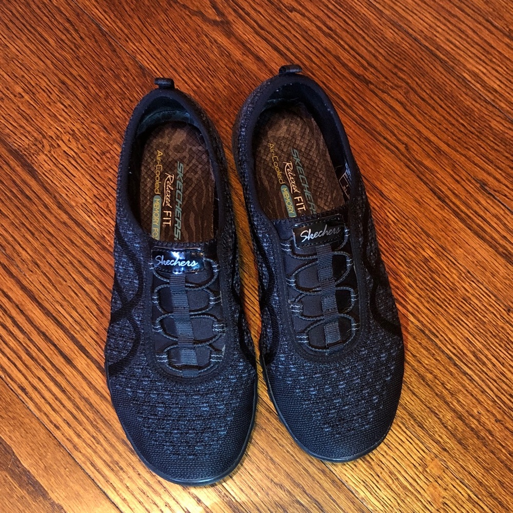 Skechers Black Relaxed Fit Memory Foam Womens Sneakers